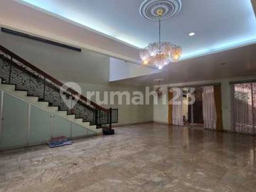 Dijual Cepat di Rumah Tomang Jakarta Barat