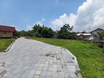 Griya Prujakan, 18 Unit Area Jakal Km 8, Include Fasum