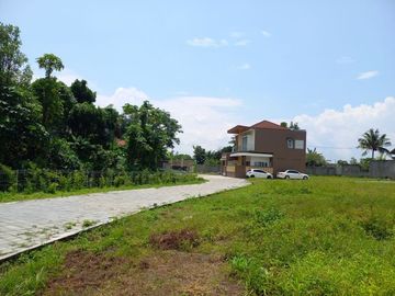 Griya Prujakan, 18 Unit Area Jakal Km 8, Include Fasum