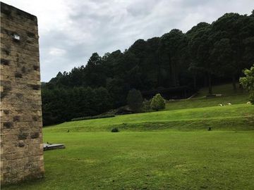 JARDÍN PARA EVENTOS SOCIALES