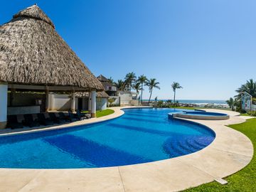 Casa en Venta en Acapulco, Dream Diamante, playa Bonfil, Exclusivo Club de Playa