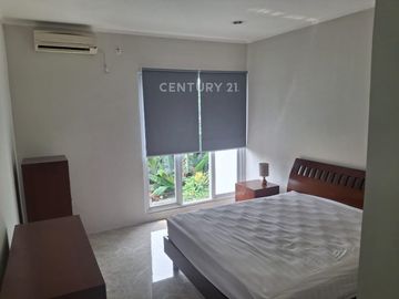 Disewakan Rumah 3 Lt Town House Cilandak Jakarta Selatan