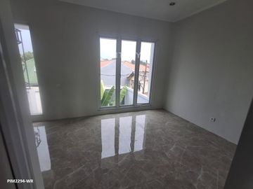 Disewakan Rumah 3 Lt Town House Cilandak Jakarta Selatan