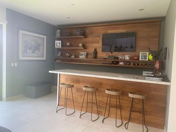 En Venta Casa en Jurica, Arco de Piedra, la Privada más Exclusiva en Jurica.