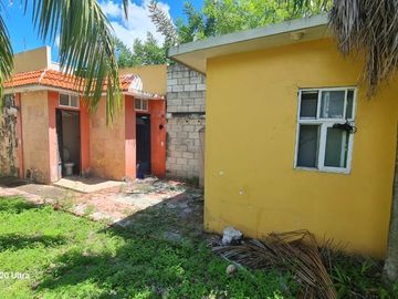 2 DEPARTAMENTOS EN VENTA. AMPLIO TERRENO CARMEN,CAMPECHE.
