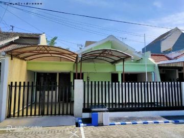 Rumah di Wisma Permai, CARPORT 2 MOBIL, ROW 3 MOBIL