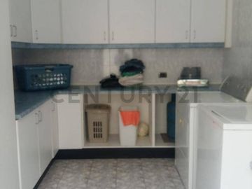 SE VENDE CASA INDEPENDIENTE 720 MTRS SECTOR CUMBAYA l