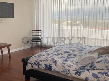 SE VENDE CASA INDEPENDIENTE 720 MTRS SECTOR CUMBAYA l