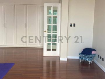 SE VENDE CASA INDEPENDIENTE 720 MTRS SECTOR CUMBAYA l