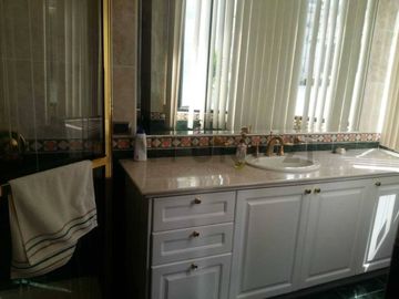 SE VENDE CASA INDEPENDIENTE 720 MTRS SECTOR CUMBAYA l