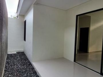 Rumah Elegan Siap Huni Jalan Kaliurang Km 12,5