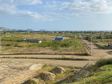 VENTA TERRENO 400m2 / URB. CAYO BEACH (AB)