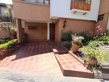 apartamento en arriendo en escobero. Cod A9433942