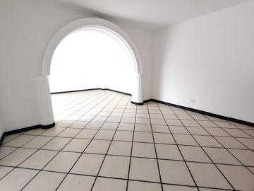 apartamento en arriendo en escobero. Cod A9433942