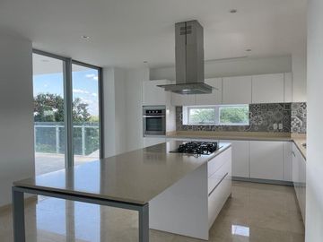 DEPARTAMENTO EN VENTA MÉRIDA DE LUJO EN LAS COUNTRY TOWERS