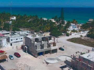 Departamento en venta en la playa de Telchac de 3 habitaciones rooftop y jacuzzi