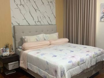 DIJUAL RUMAH CLUSTER AMETHYST PHG GADING SERPONG LUAS 595 3 Lantai SHM
