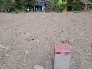 Tanah Dijual 500 meter Selatan Kampus UII, Legalitas SHMP Pecah Unit