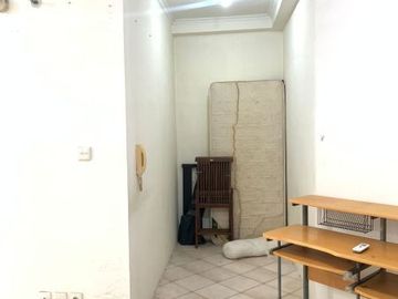 Disewakan Apartemen Mediterania Garden Residences 1, 1BR Semi Furnish
