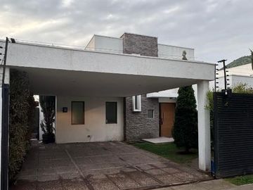 Casa Mediterránea en Chamisero 4D4B 2E