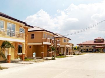 4-BR Mansion House and Lot in Angeles City