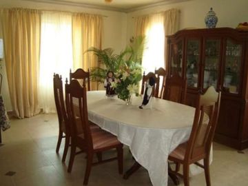 Casa en venta en Club de Golf Hacienda San Gaspar, Jiutepec, Morelos.  Casas y bienes raíces en venta al sureste de Cuernavaca, Morelos.