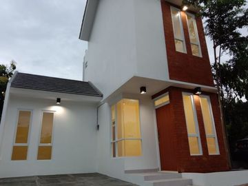 Rumah syariah SIAP HUNI lokasi strategis premium di cibinong