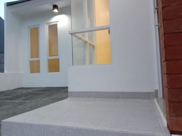 Rumah syariah SIAP HUNI lokasi strategis premium di cibinong