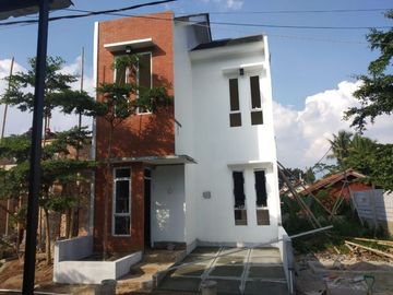 Rumah syariah SIAP HUNI lokasi strategis premium di cibinong