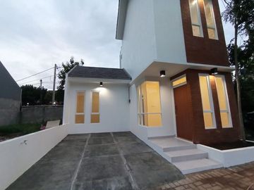 Rumah syariah SIAP HUNI lokasi strategis premium di cibinong