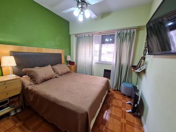VENTA DEPARTAMENTO 3 AMBIENTES CON ESPECTACULAR TERRAZA PROPIA Y COCHERA EN RAMOS MEJIA