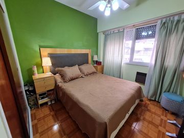 VENTA DEPARTAMENTO 3 AMBIENTES CON ESPECTACULAR TERRAZA PROPIA Y COCHERA EN RAMOS MEJIA