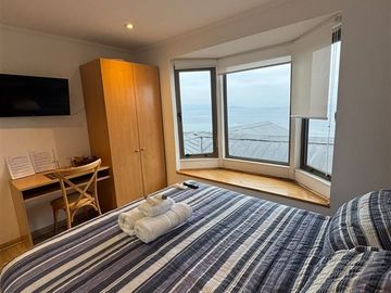 Casa en arriendo de 6 dorm. en Reñaca