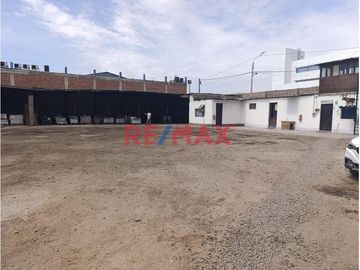 En Venta | Local Industrial – Zre | Callao