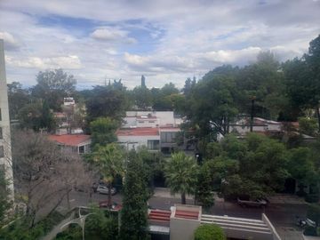 Sierra Vertientes, obra gris, enormes espacios