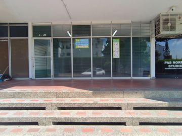 local en arriendo en capri. Cod A112360