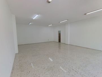 local en arriendo en capri. Cod A112360