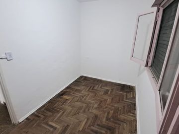 Casa con Departamento en venta en Haedo Chico
