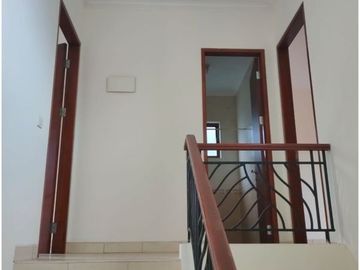 BSD THE GREEN CLUSTER BANYAN RUMAH SIAP HUNI JUAL MURAH BU