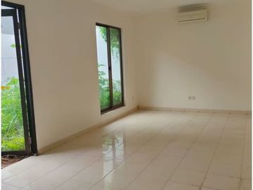 BSD THE GREEN CLUSTER BANYAN RUMAH SIAP HUNI JUAL MURAH BU