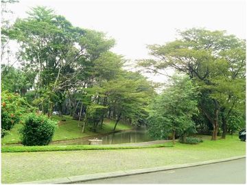 BSD THE GREEN CLUSTER BANYAN RUMAH SIAP HUNI JUAL MURAH BU