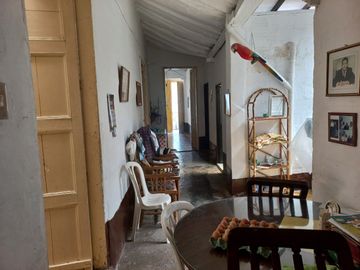 Gangazo, vendo casa 1º Piso de tapia y material en pleno corazón de Barbosa Antioquia, para remodelar o tumbar para un proyecto de vivienda.