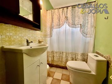 Casa en venta de 4 dorm. en Villa Alemana