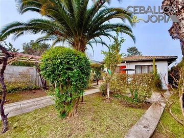Casa en venta de 4 dorm. en Villa Alemana