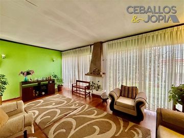 Casa en venta de 4 dorm. en Villa Alemana
