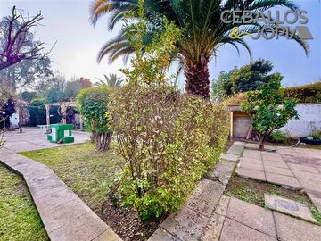 Casa en venta de 4 dorm. en Villa Alemana