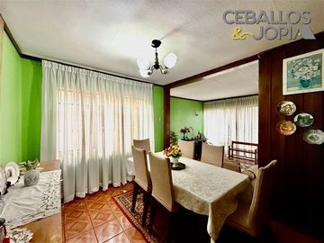 Casa en venta de 4 dorm. en Villa Alemana