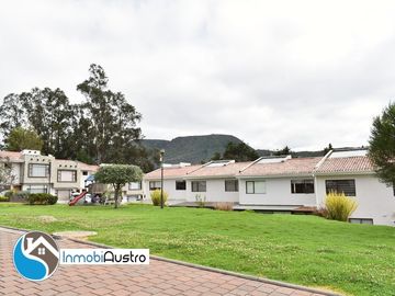Challuabamba, Venta de Casa en Prestigiosa Urbanización