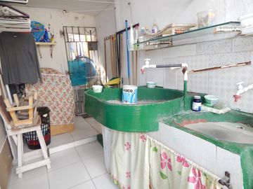 casa en venta en la ceiba. Cod V83342