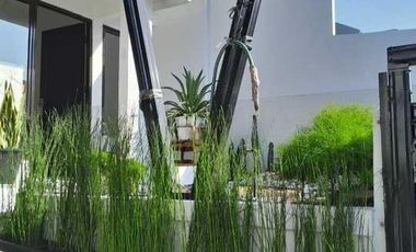Di Jual Rumah Cantik Dgn View Gunung di Bukit Rancamaya Residence Caringin Bogor